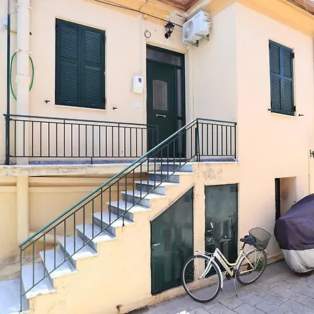 La Casa Buranella بيت للعطل Lefkáda